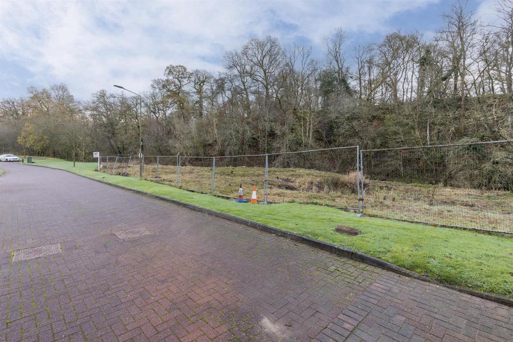 Cattermills Plots 4 & 5.jpg