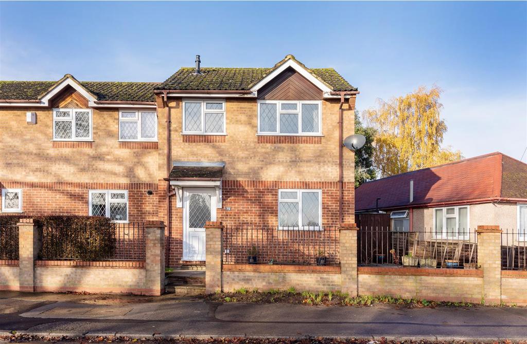 Courthouse Road, Maidenhead 3 bed semidetached house for sale £460,000