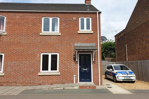 3 bedroom semi-detached house to rent - Green Lane, Spalding