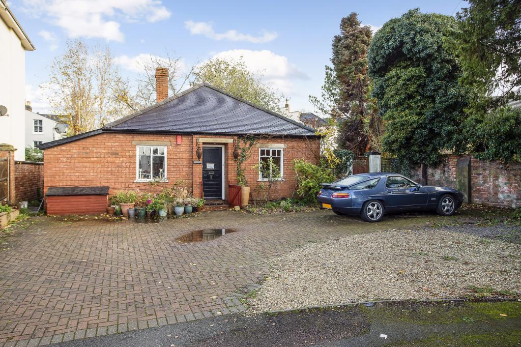 All Saints Villas Road, Cheltenham 3 bed detached bungalow for sale £