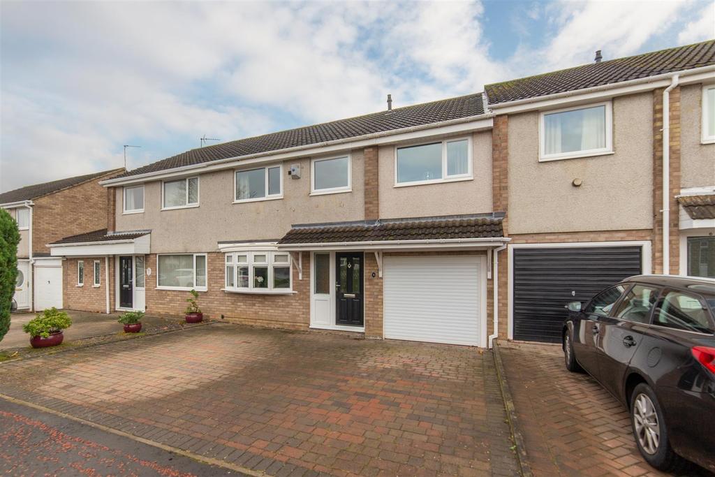 Cranwell Court, Kingston Park... 4 bed semidetached house £260,000