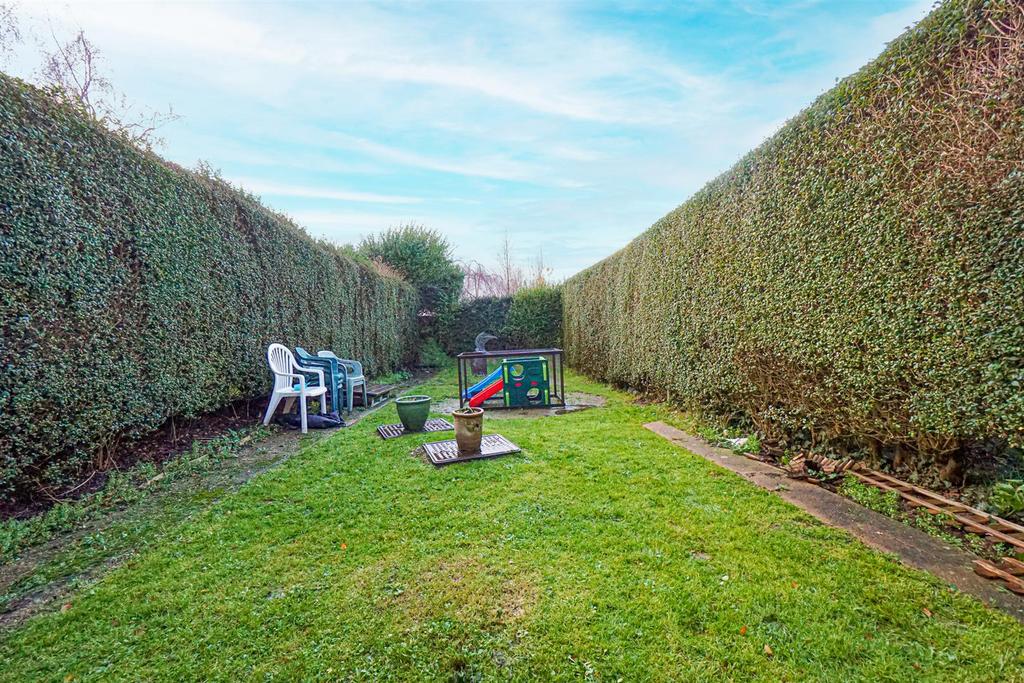 Montgomery Road, Hastings 3 bed semidetached house £295,000