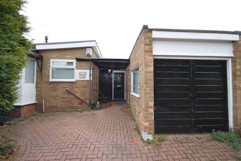 Chadderton Drive, Chapel House, Newcastle Upon Tyne 2 bed semidetached