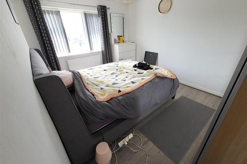 3 bedroom house to rent - Fairfield Hill, Bramley, Leeds