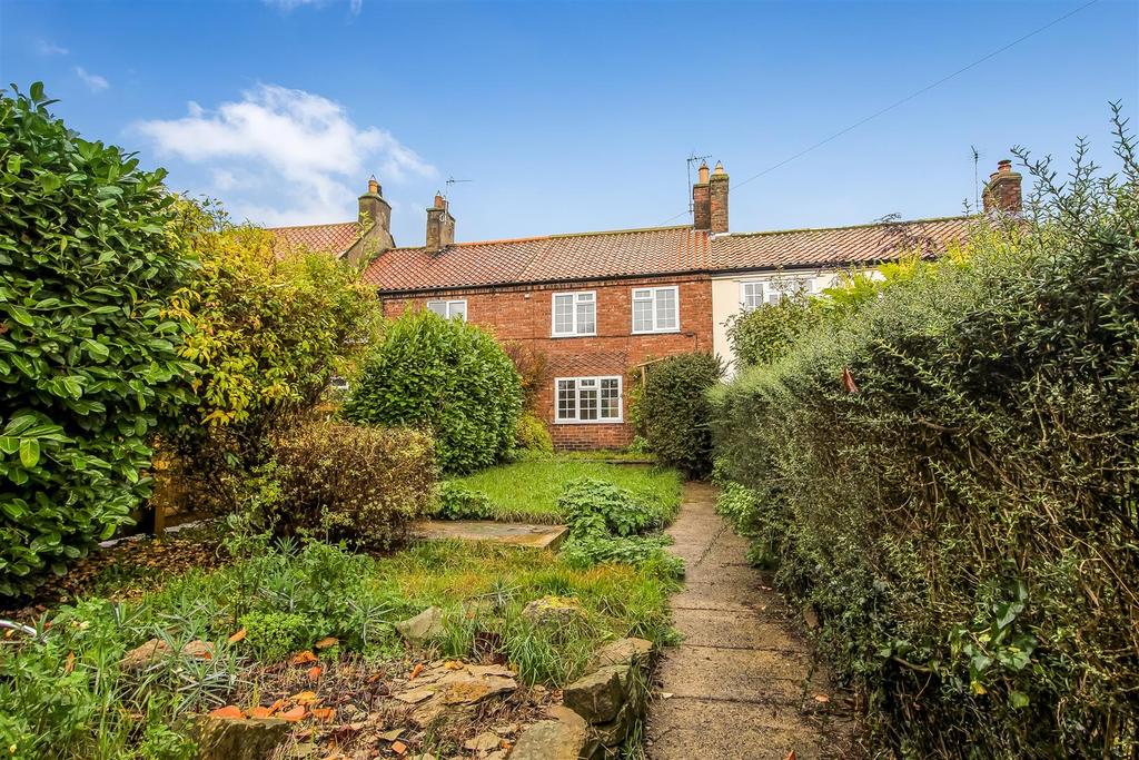 Thornton Le Beans, Northallerton 2 bed terraced house for sale £175,000