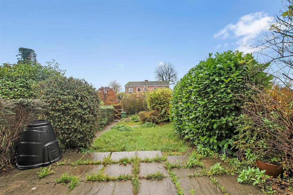 Thornton Le Beans, Northallerton 2 bed terraced house £175,000