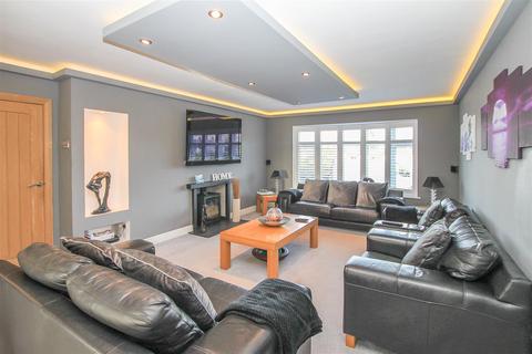5 bedroom detached house for sale - Ongar Road, Stondon Massey