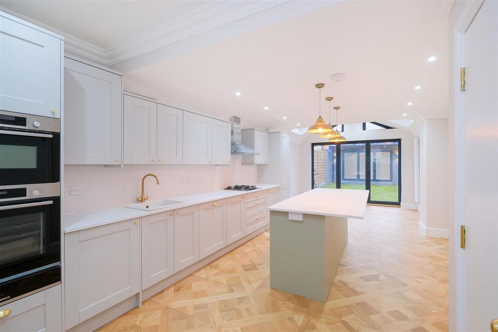 Aveling Park Road, Walthamstow, London 4 bed terraced house £850,000