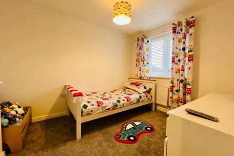 3 bedroom semi-detached house for sale - Simon Hunter Way, Longlands