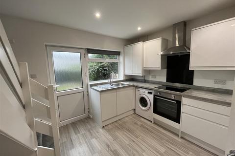 2 bedroom house to rent - Pierce Street, Macclesfield