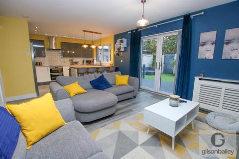 76 Anthony Drive, Norwich, NR3 4EW