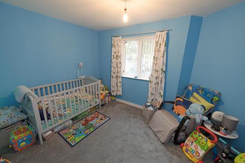 40 Arnold Road, Mangotsfield, Bristol, BS16 9LB