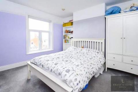 4 bedroom house to rent - First Avenue, Exeter