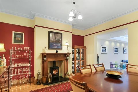 5 bedroom townhouse for sale - Harewood Terrace, Darlington