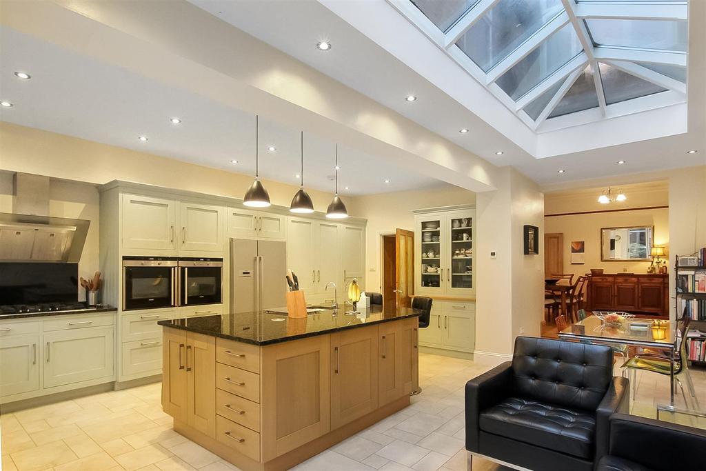 Harewood Terrace, Darlington 5 bed townhouse for sale £350,000