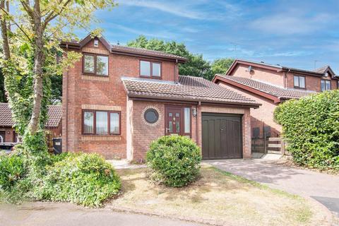 3 bedroom detached house to rent - St. Andrews Close, Bessacarr, Doncaster