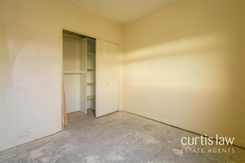 71 Redlam, Blackburn, BB2 1UN