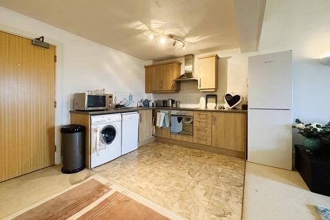 2 bedroom apartment for sale - Boteler Court, Elphins Drive, Warrington, WA4