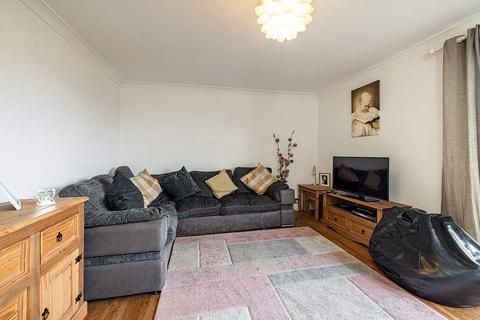 2 bedroom flat for sale - 25 McLaren Court, Hawick TD9 8HN