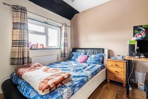 62 Reddington Drive, Slough, SL3 7QU