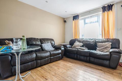 62 Reddington Drive, Slough, SL3 7QU