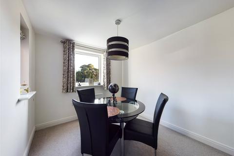2 bedroom apartment for sale - Wellingtonia Gardens, Gloucester, Gloucestershire, GL4