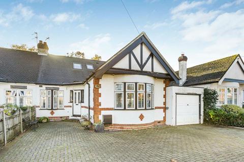 4 bedroom semi-detached bungalow for sale, Oakmere Lane, Potters Bar, EN6