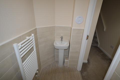 3 bedroom end of terrace house to rent, Bell Gardens, Perth, Perthshire, PH2