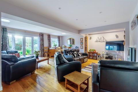 4 bedroom detached house for sale - Rudwicks Close, Summerley Estate, Felpham, Bognor Regis, PO22