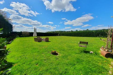 Sandy Lodge Abingdon Road, Tubney, Abingdon, OX13 5QL