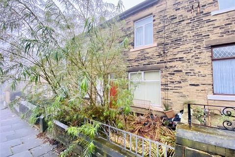 3 bedroom terraced house for sale - Hastings Terrace, Bradford, West Yorkshire, BD5