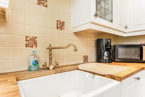 22 Carnethy Crescent, Kirkcaldy, KY2 6BG