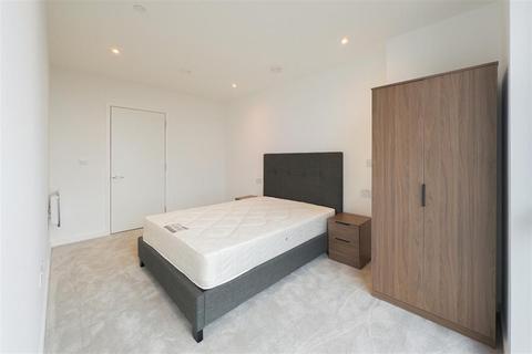 1 bedroom apartment to rent - Harewood Road, South Croydon, Surrey, CR2