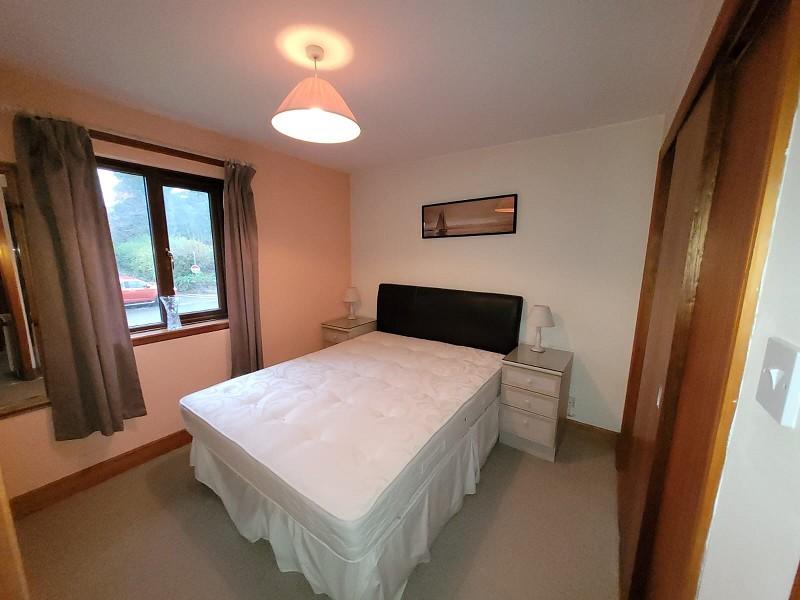 Grant Court, Dumfries, Dumfries And Galloway. DG1 2RB 2 bed flat £520