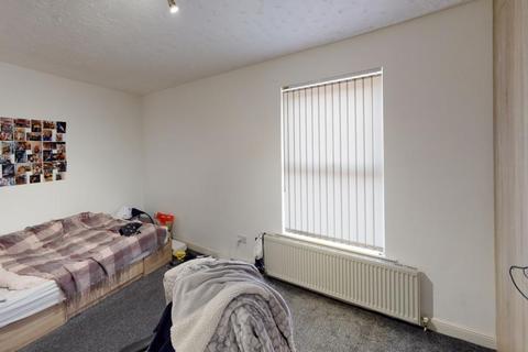 4 bedroom terraced house to rent, 2 Beamsley Mount, Hyde Park, Leeds