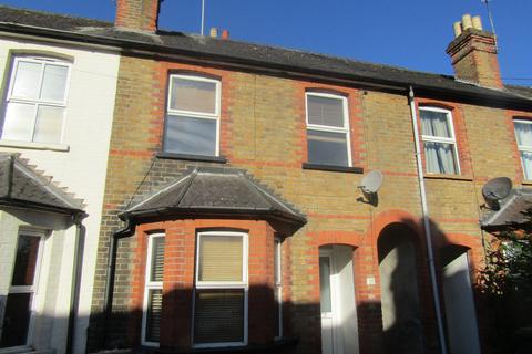 5 bedroom terraced house to rent - Albert Road, Englefield Green, Egham, TW20