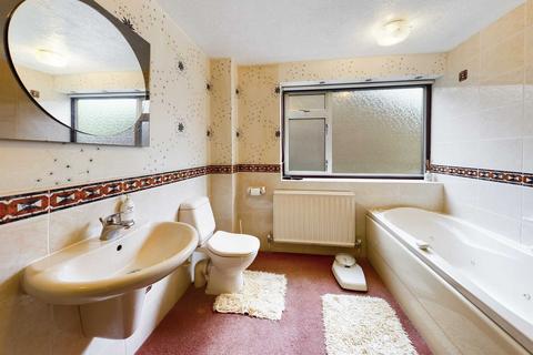 21 Wootton Drive, Hemel Hempstead, HP2 6LB