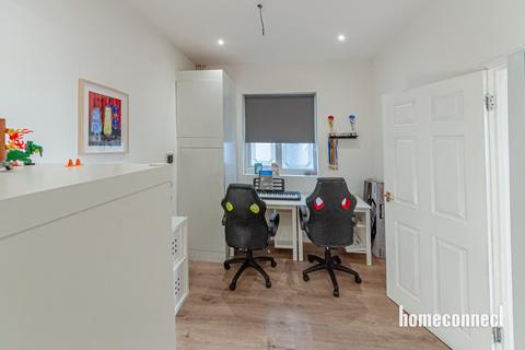 5 bedroom house for sale - Woodford Avenue, Ilford, IG2