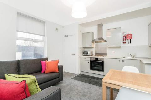 2 bedroom flat to rent - Wapping Lane, London, E1W