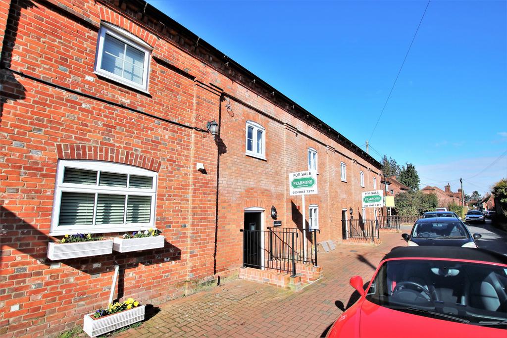 The Malthouse, Church Lane, Botley. 3 bed terraced house for sale £