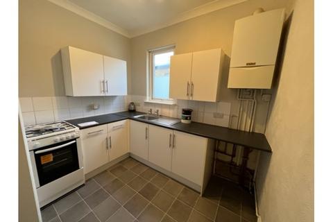 1 bedroom flat to rent, London Road , Westcliff-on-Sea, Essex