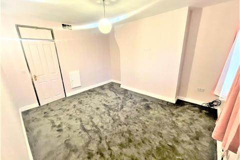 2 bedroom apartment to rent - Hadleigh House, Hadleigh Close, Bethnal Green, London E1