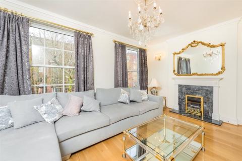 3 bedroom house to rent - Balvaird Place, Bessborough Gardens, Pimlico, SW1V