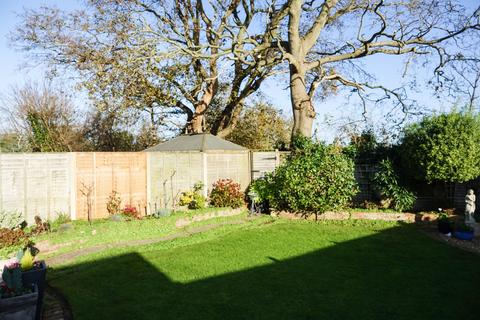 6 Brooksmead, Bognor Regis, PO22 8AS