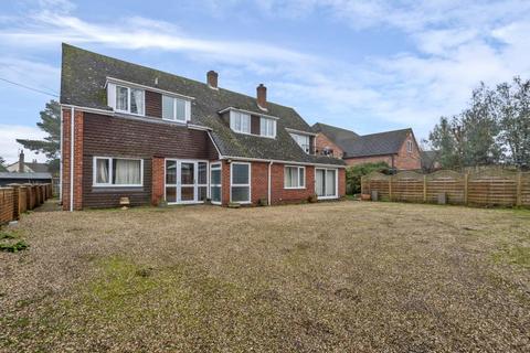 5 bedroom detached house to rent - Chieveley,  Berkshire,  RG20
