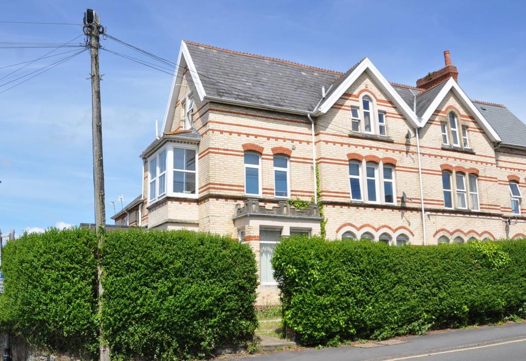 1 bedroom Flat for sale