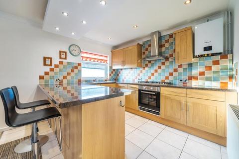 23 Runfurrow, Haddenham, Aylesbury, HP17 8JH