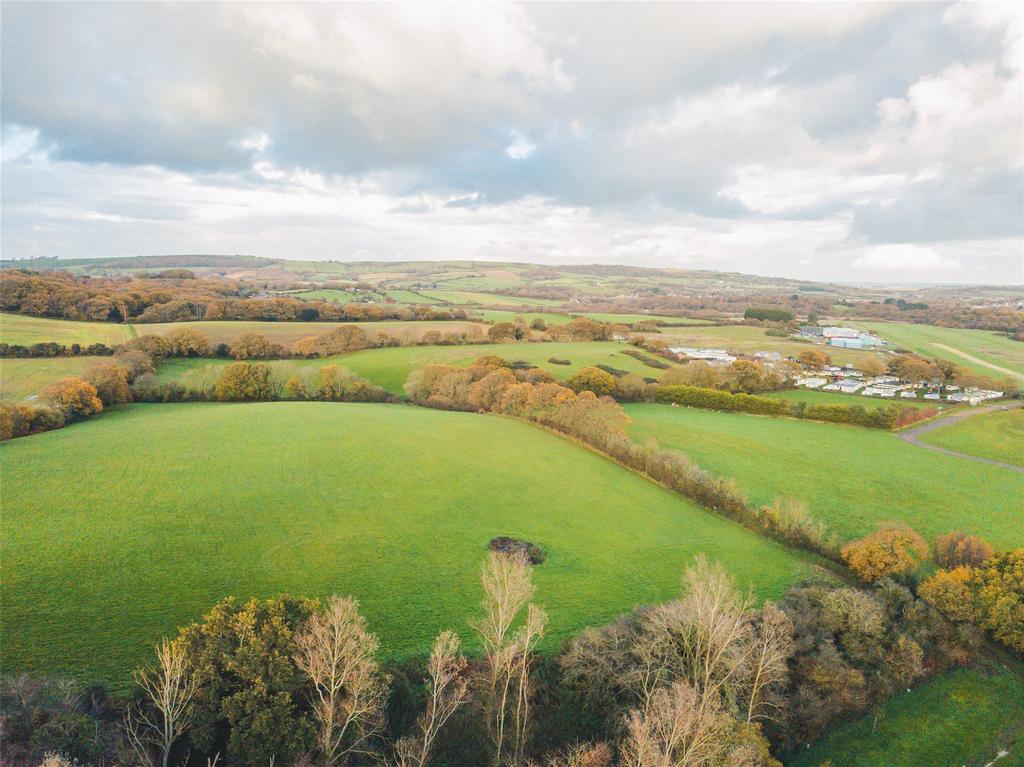 Newport Road, Apse Heath, Isle of Wight 6 bed detached bungalow for