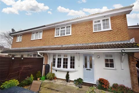 2 bedroom end of terrace house for sale - Purley Drive, Bridgwater, Somerset, TA6