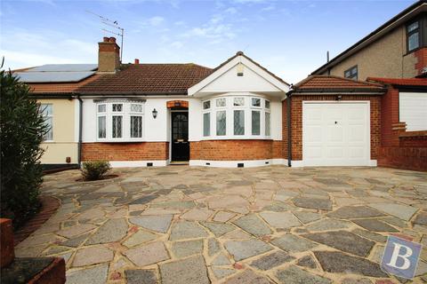 2 bedroom bungalow to rent, The Avenue, Hornchurch, Essex, RM12